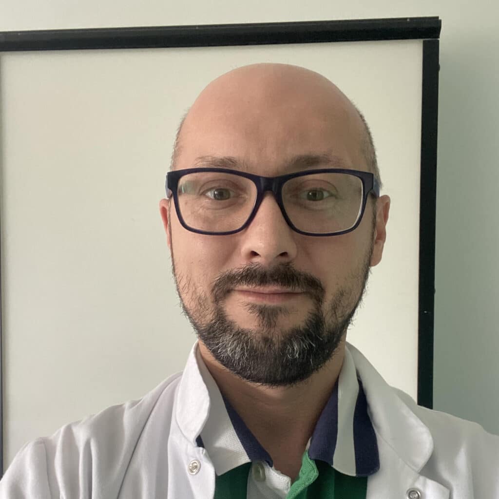 doktor Jarosław Jezierski