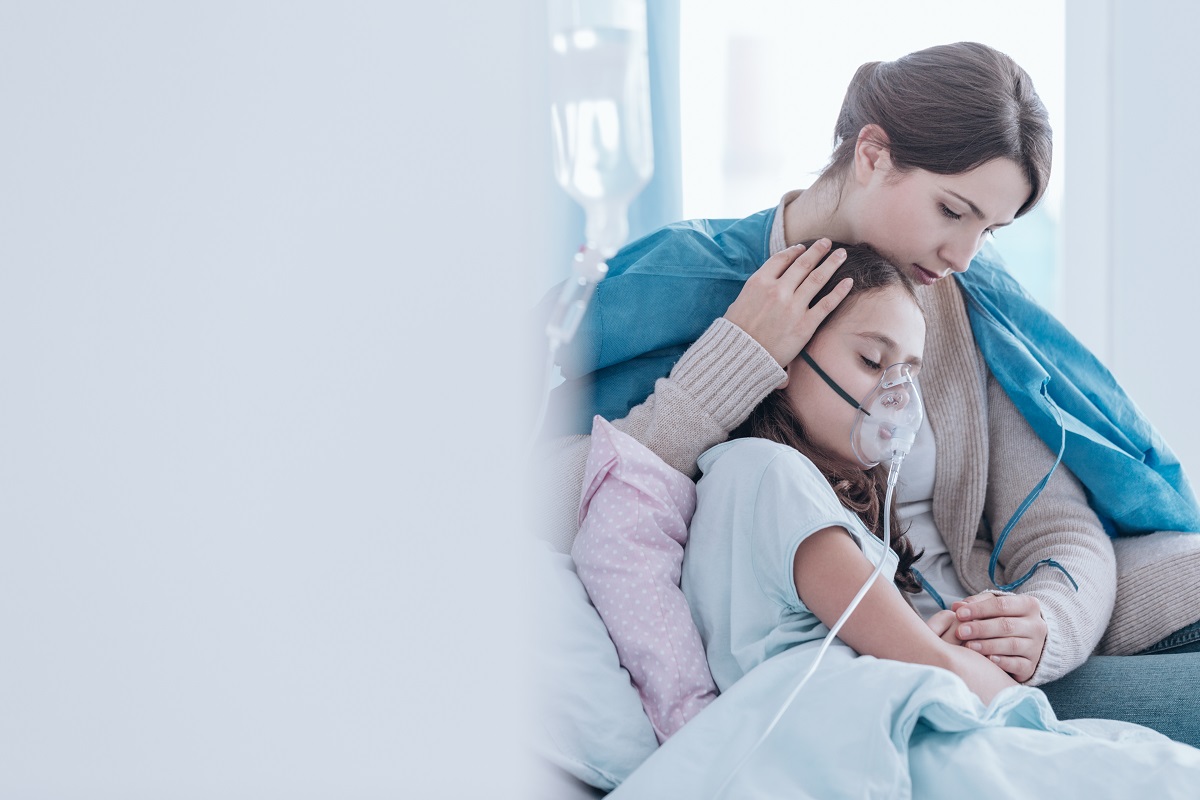 Mama z córką chorą na mukowiscydozę